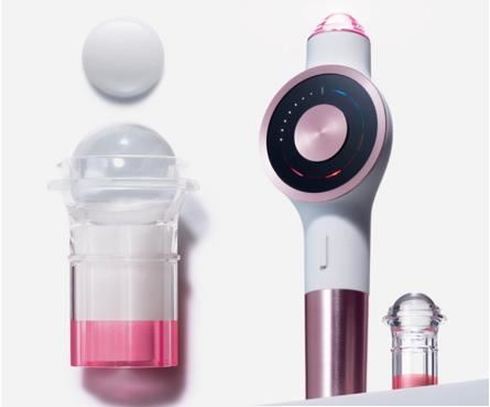 Aptar develops market-first airless roll-on capsule for LightinDerm skincare device